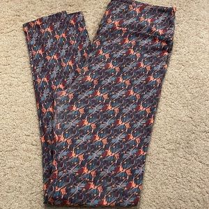 LuLaRoe leggings - muted colors (shades of blue and pink)